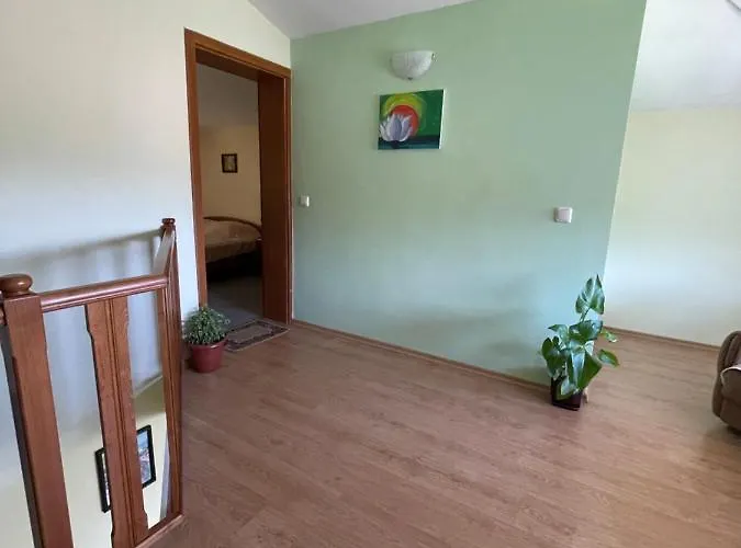 ゲストハウス Sun House 2*